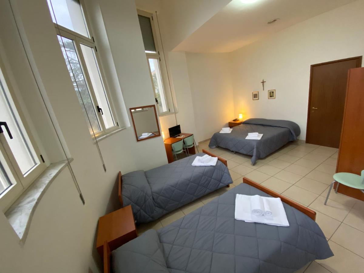 Casa Per Ferie Sant'Anna Hotel Matera Luaran gambar
